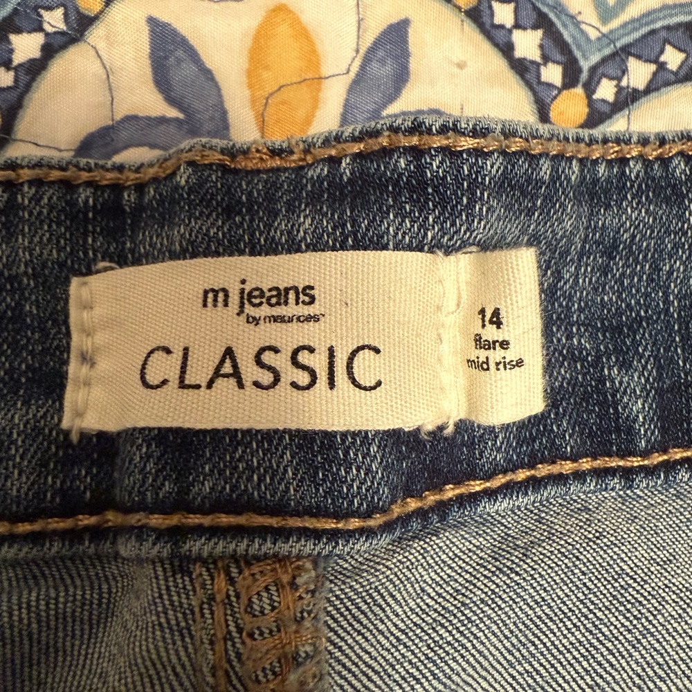 Maurice’s Classic Flare Leg Jeans sz 14 short - Picture 4 of 7